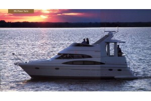 39' CARVER 396 MOTOR YACHT (2003)
