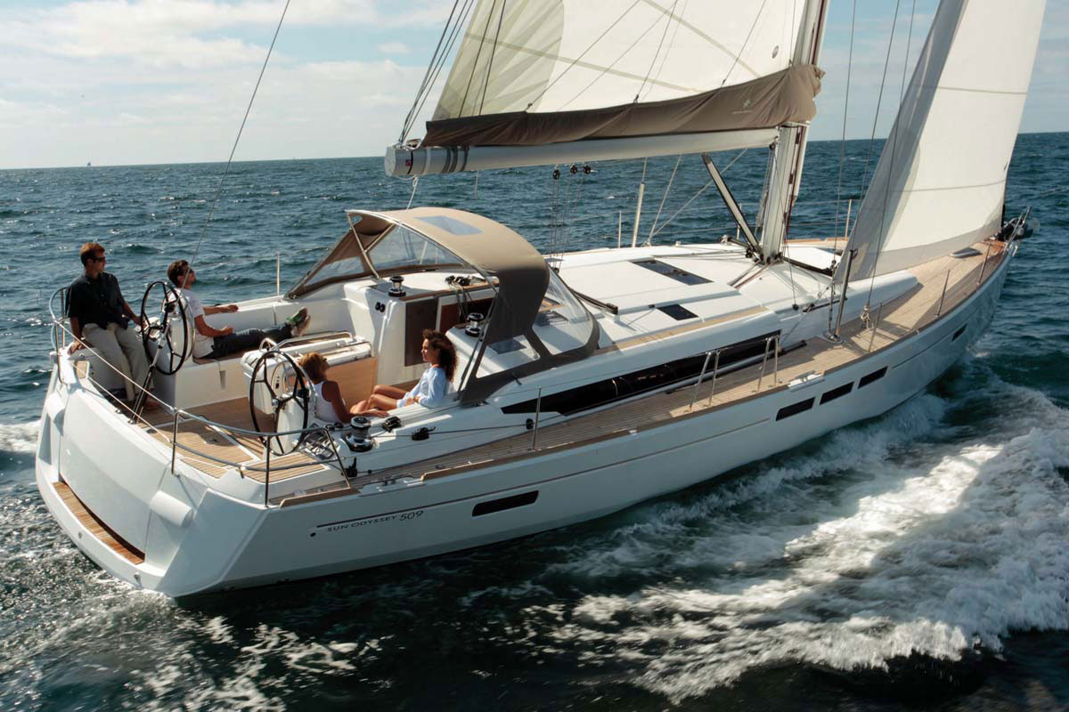 Jeanneau Yachts